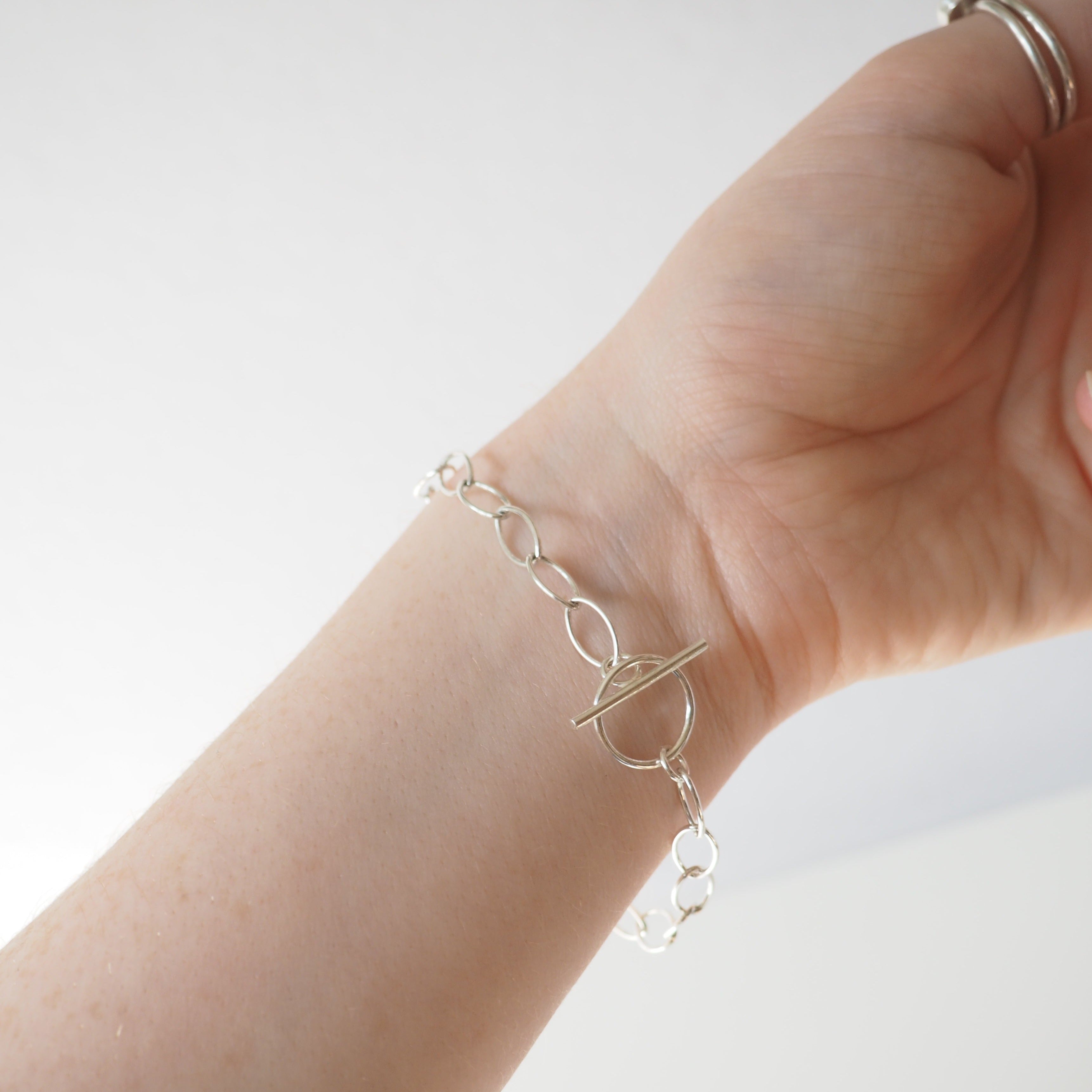 Toggle Bracelet – Daint Jewellery