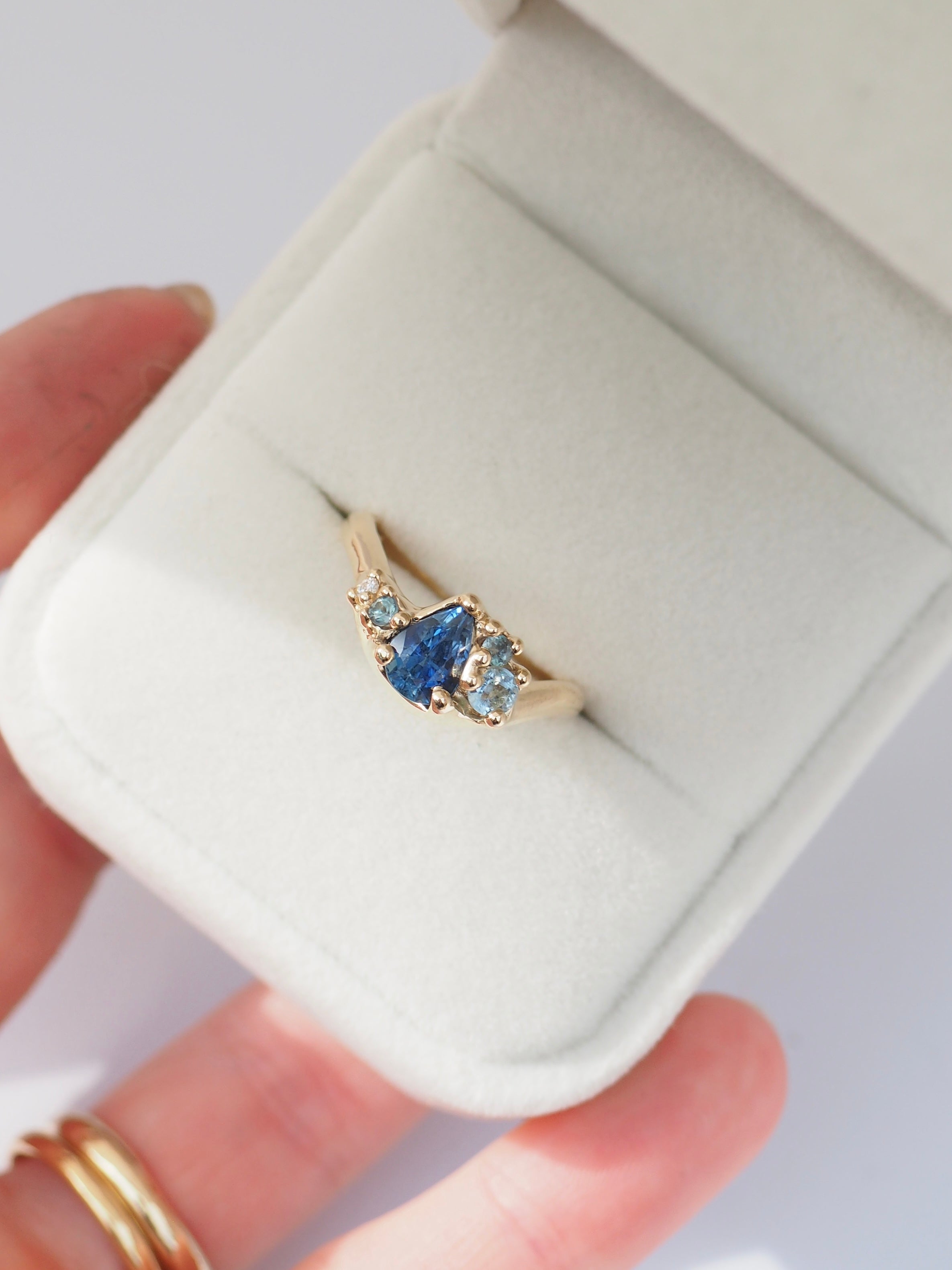 Daint Bespoke: James & Zuzu